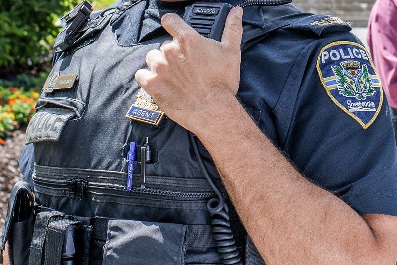 Perquisitions à Sherbrooke : la police saisit cannabis, argent et cigarettes